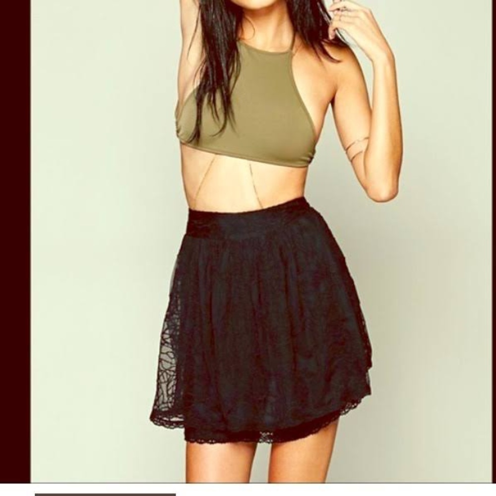 Free people blackfloral embroidered mesh/lace skirt size small